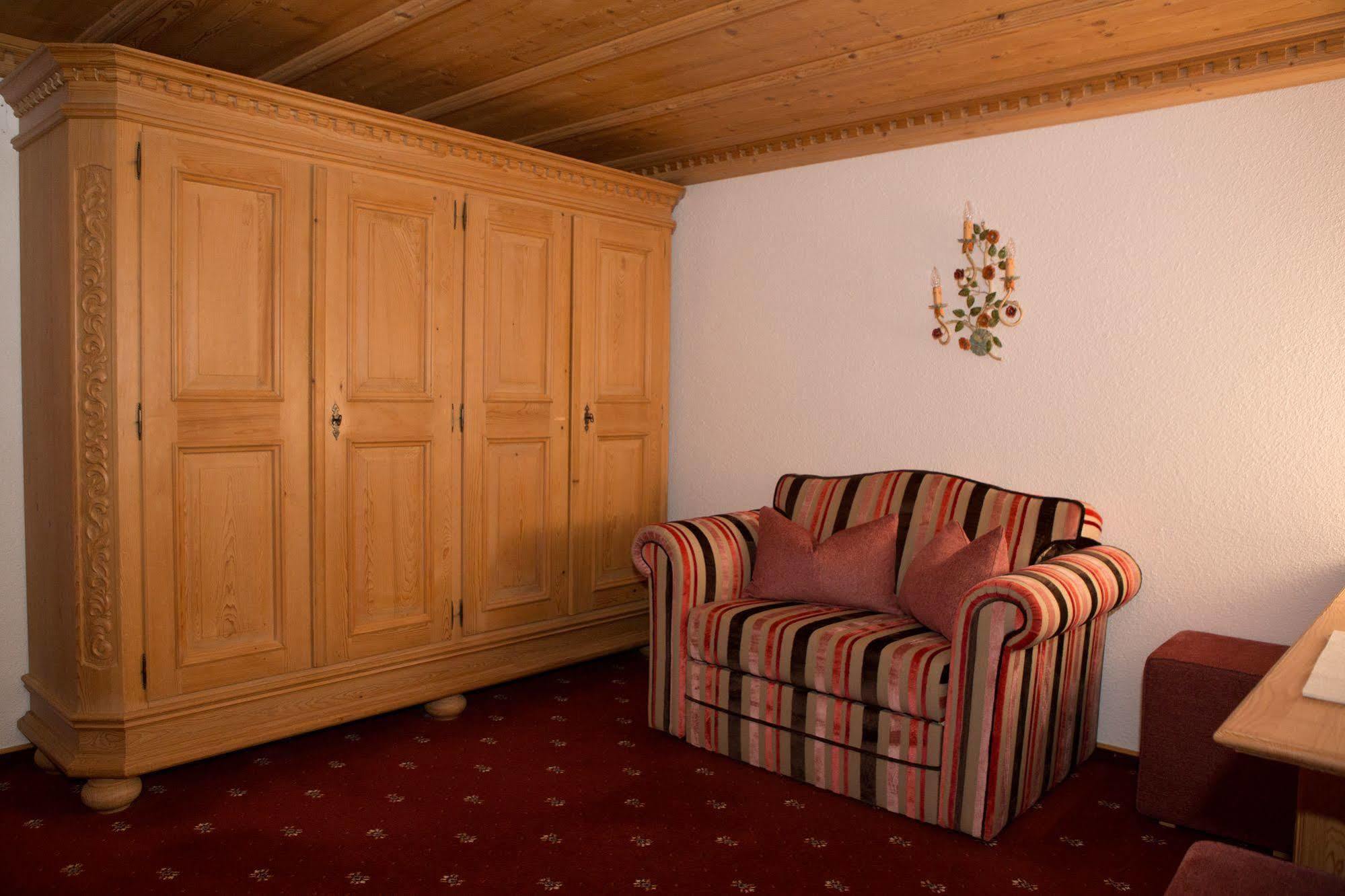 סן אנטון Chalet Brunnenhof מראה חיצוני תמונה